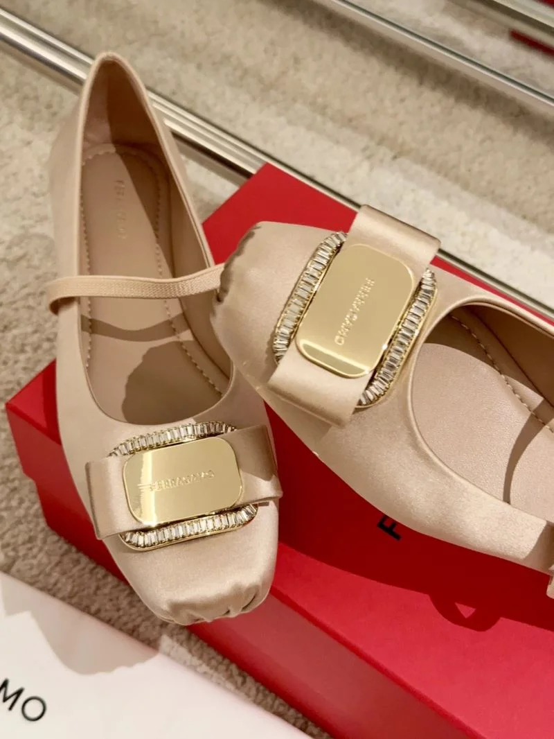OnTrend Ferragamo Shoes 12480