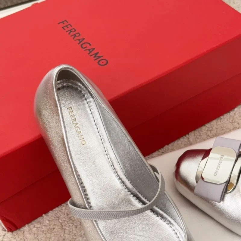 WaterResistant Ferragamo Shoes 12481