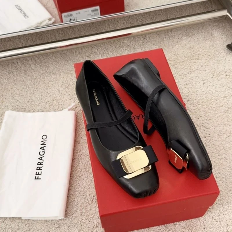 Sophisticated Ferragamo Shoes 12476