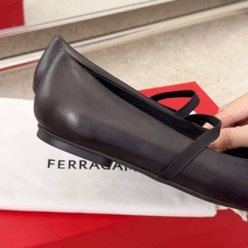Sophisticated Ferragamo Shoes 12476