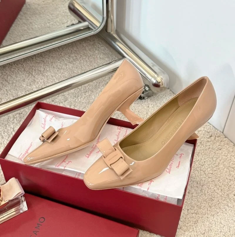 FashionForward Ferragamo Shoes 12479