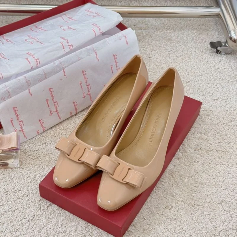 FashionForward Ferragamo Shoes 12479