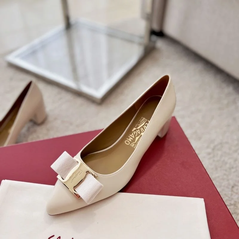 Trendy Ferragamo Shoes 12474
