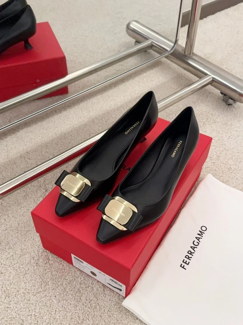 Modern Ferragamo Shoes 12471