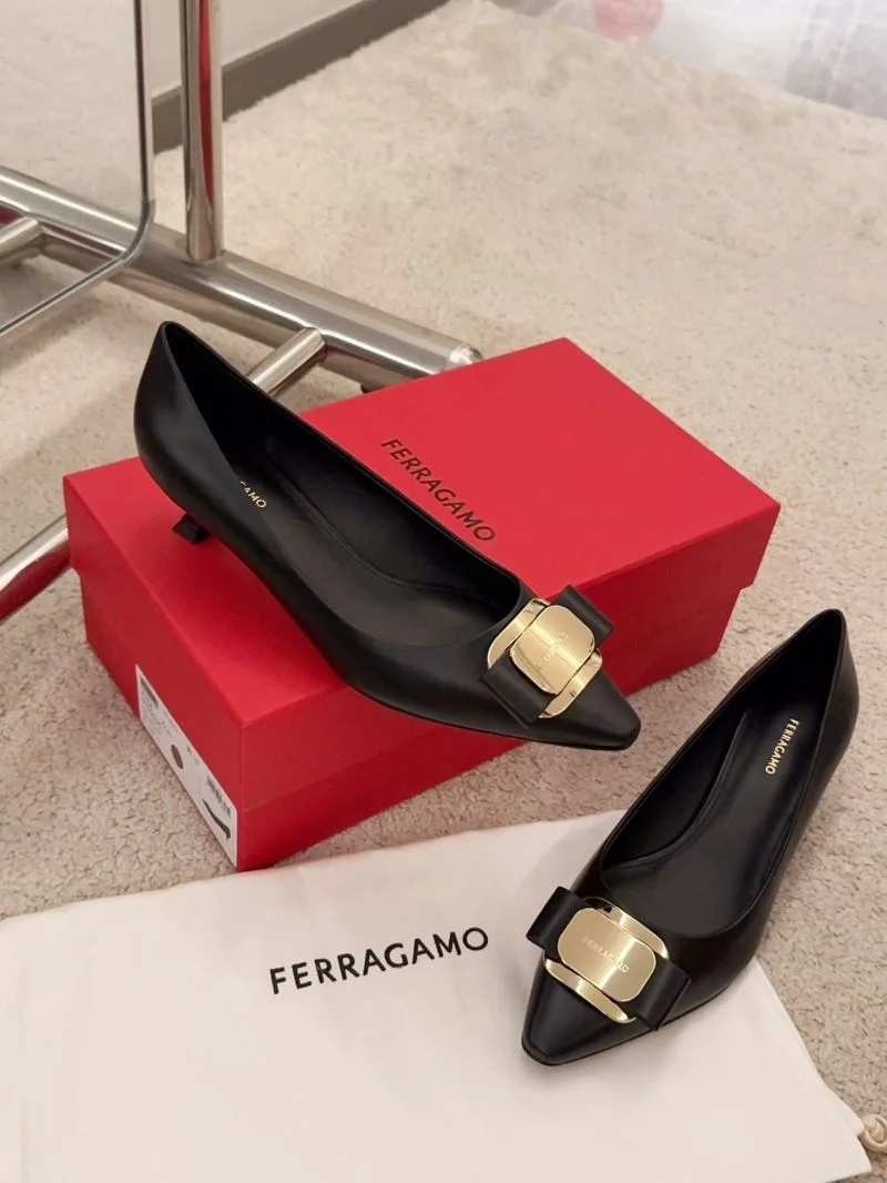 Modern Ferragamo Shoes 12471