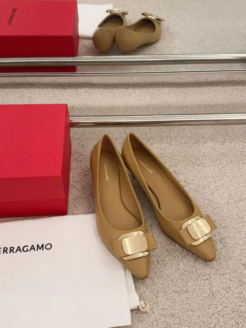 Supportive Ferragamo Shoes 12465