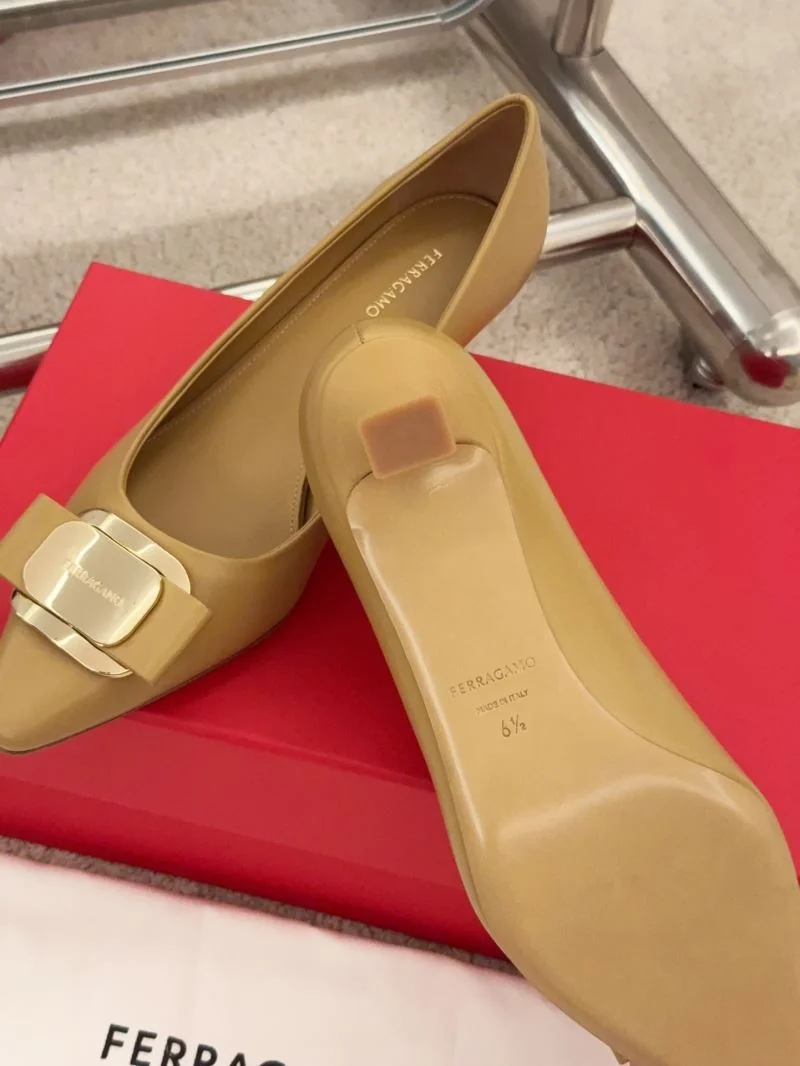 Supportive Ferragamo Shoes 12465