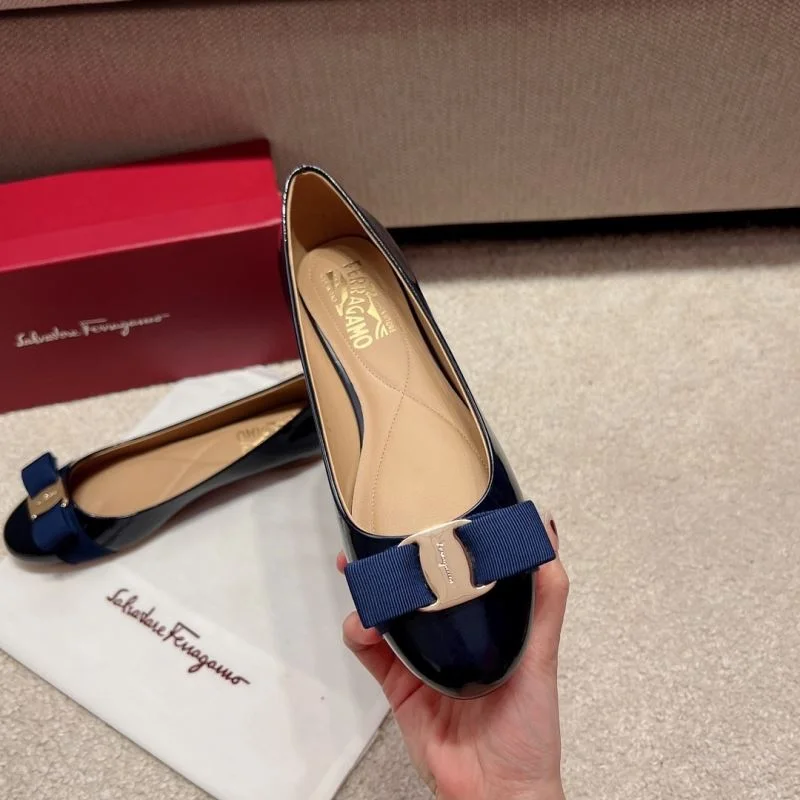 ModernLook Ferragamo Shoes 12466