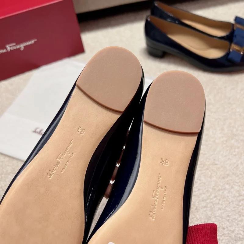 ModernLook Ferragamo Shoes 12466