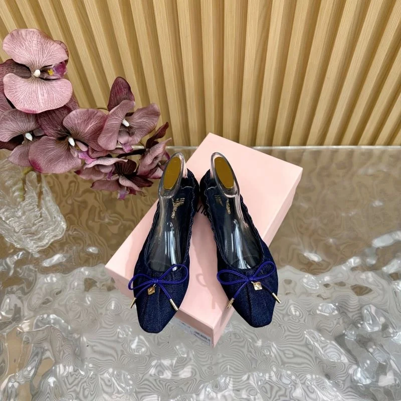 UrbanChic Ferragamo Shoes 10141