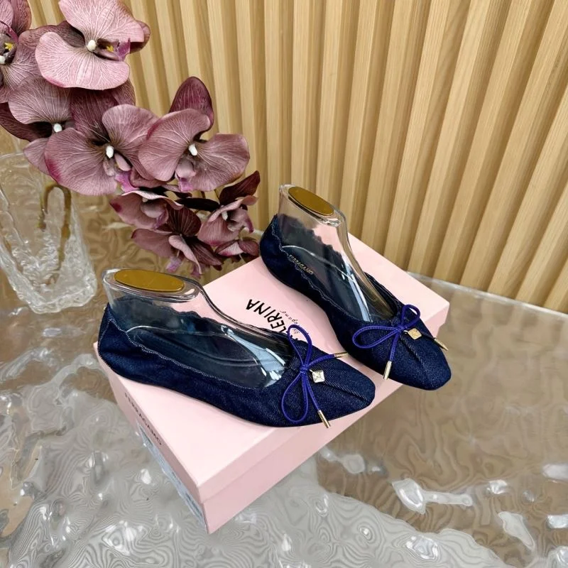 UrbanChic Ferragamo Shoes 10141