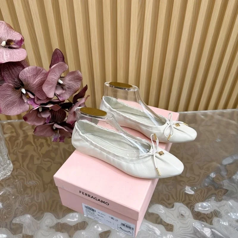 Ferragamo Shoes Unisex 10106