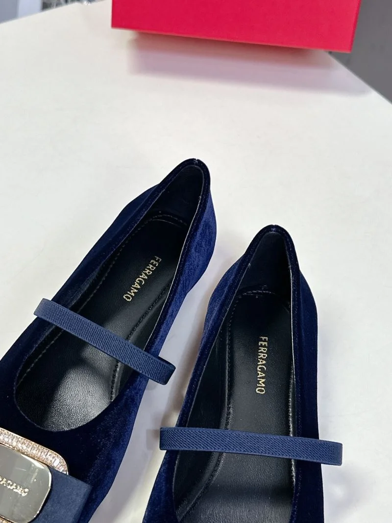 OnTrend Ferragamo Shoes 10209