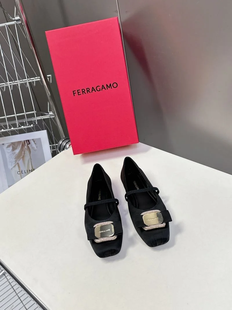 Unisex Ferragamo Shoes 10108