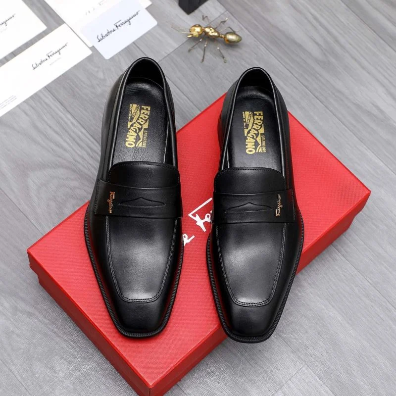 UrbanStyle Ferragamo Shoes 14405
