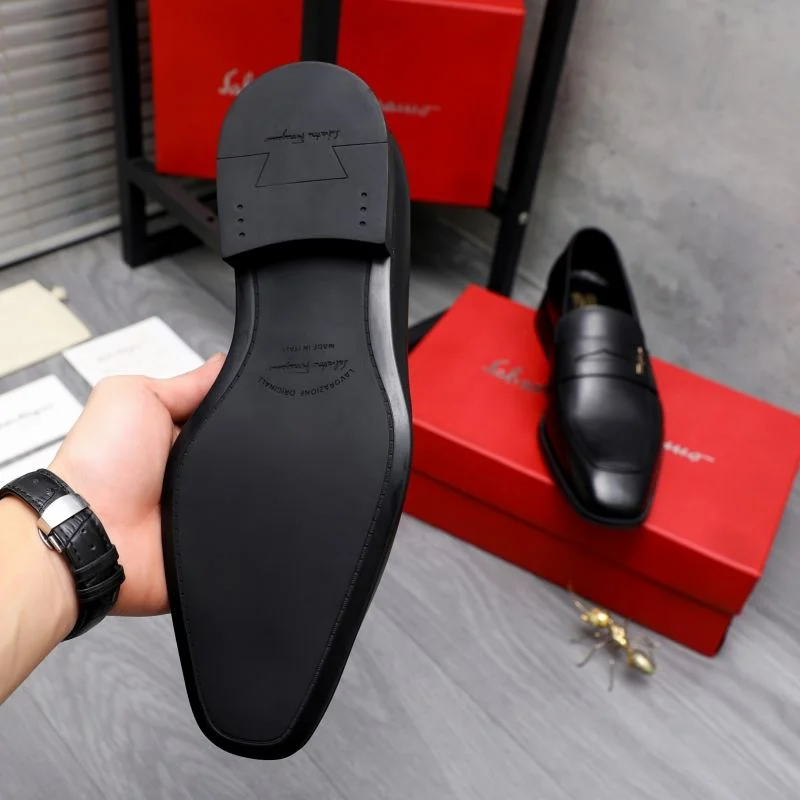 UrbanStyle Ferragamo Shoes 14405