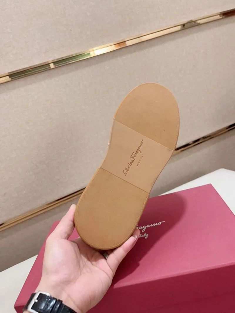 Bold Ferragamo Shoes 14360