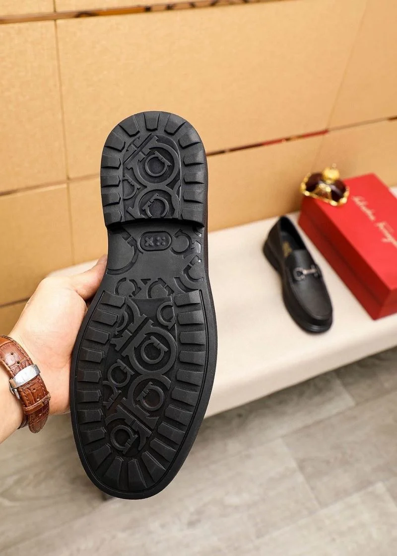 Sleek Ferragamo Shoes 14331