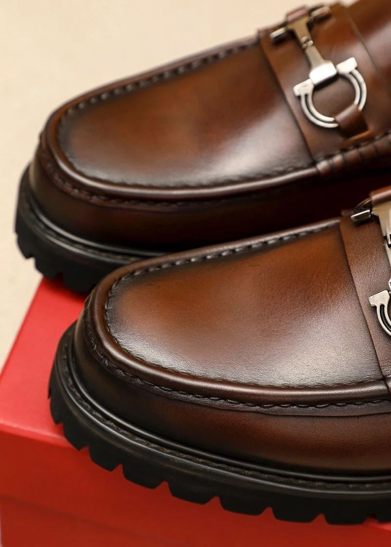 Modern Ferragamo Shoes 14316