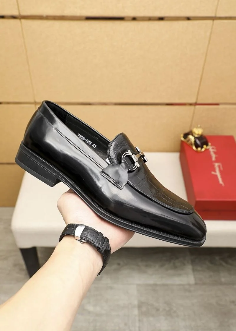 Sporty Ferragamo Shoes 14294