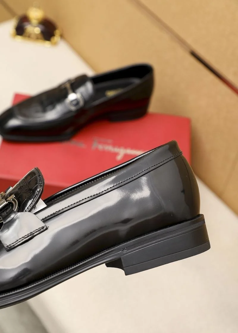 Sporty Ferragamo Shoes 14294