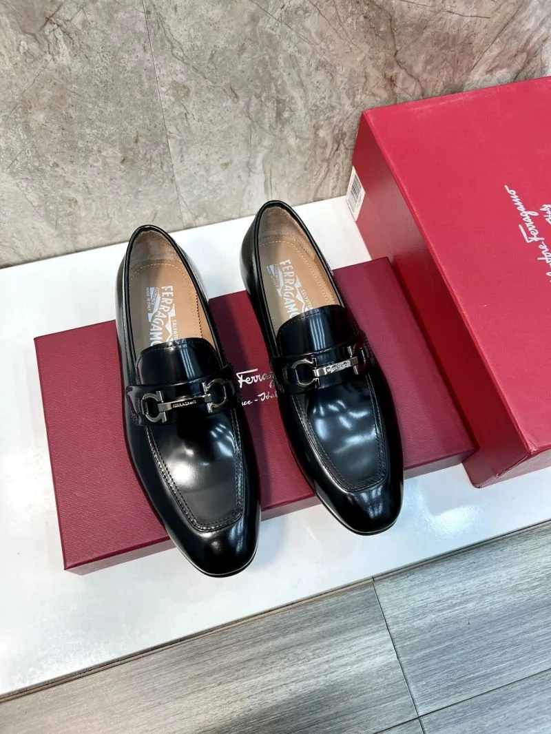 Ferragamo Shoes Unique 14144
