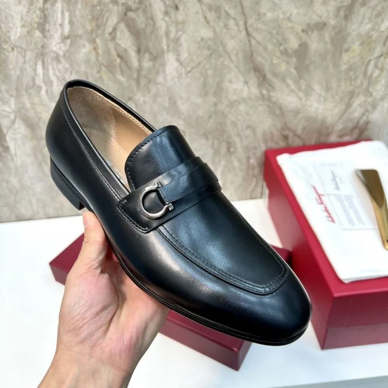 Ferragamo Shoes Trendsetting 14120