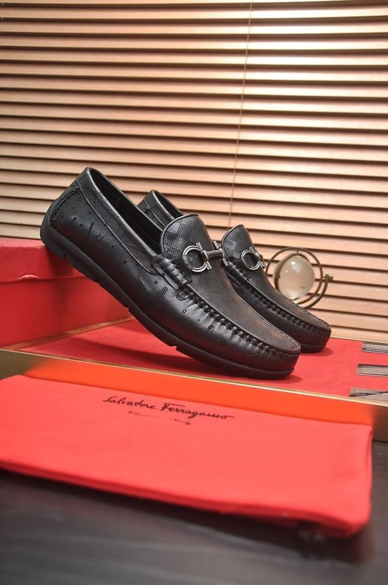 Ferragamo Shoes Practical 14121