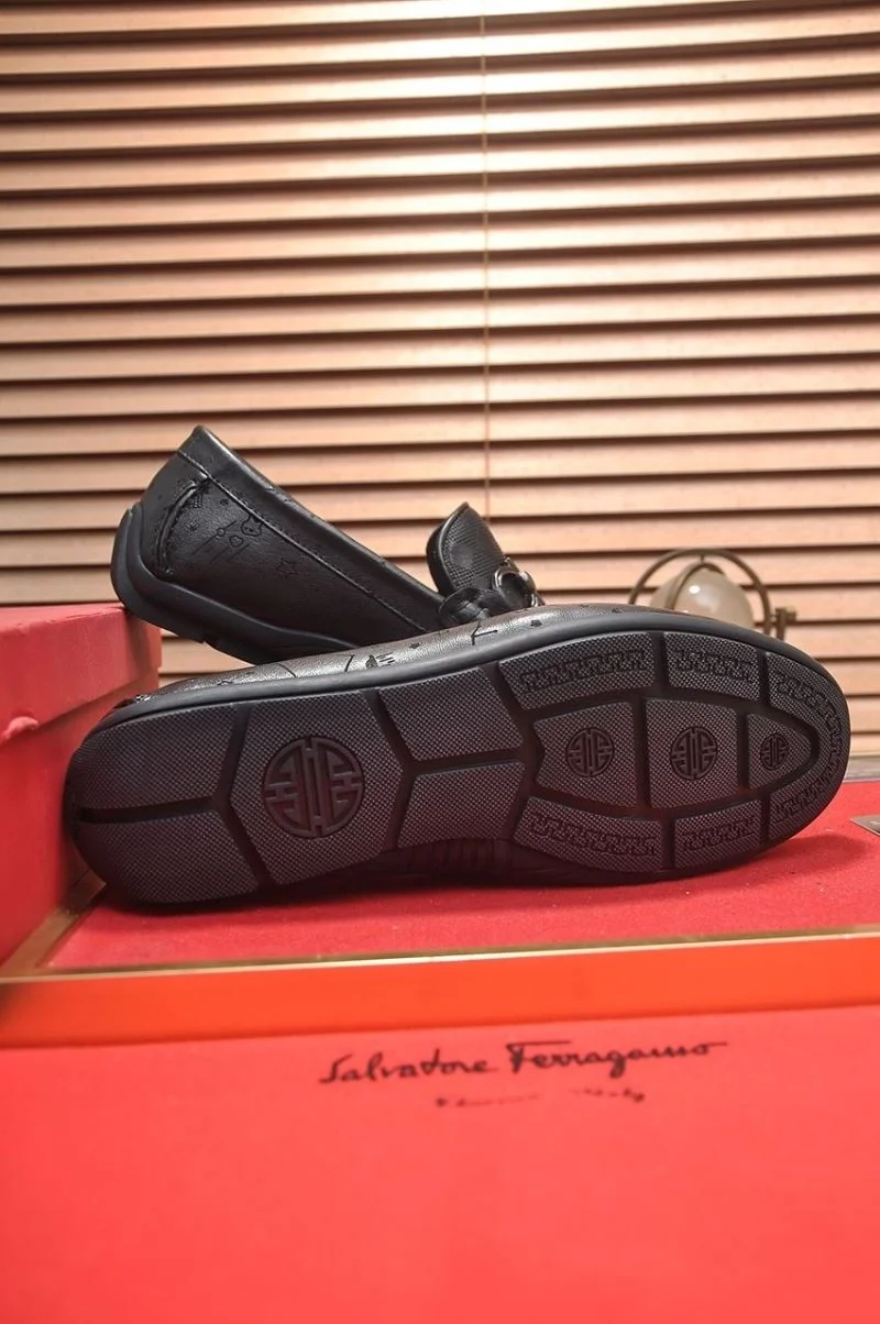Ferragamo Shoes Practical 14121