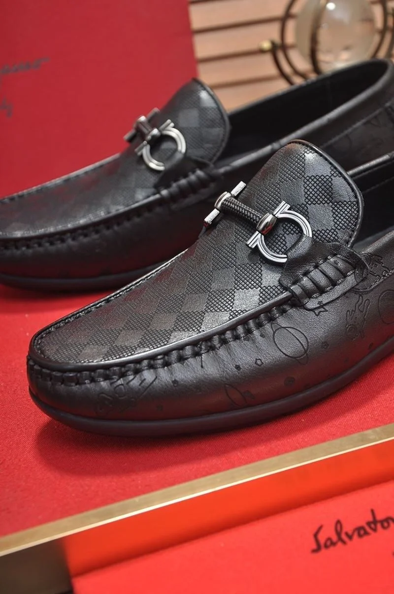 Ferragamo Shoes Practical 14121