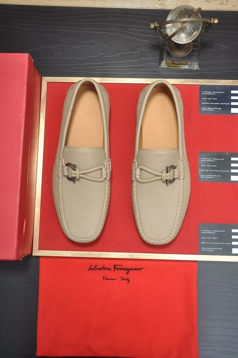 Ferragamo Shoes Chic 14114