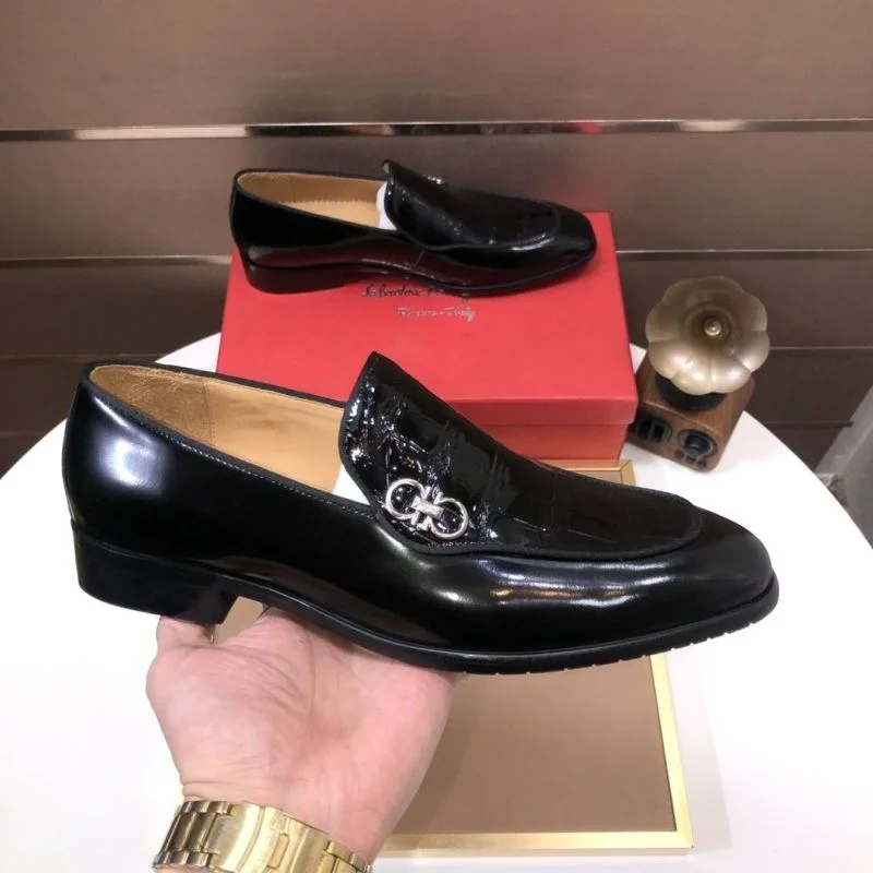 FashionForward Ferragamo Shoes 14102