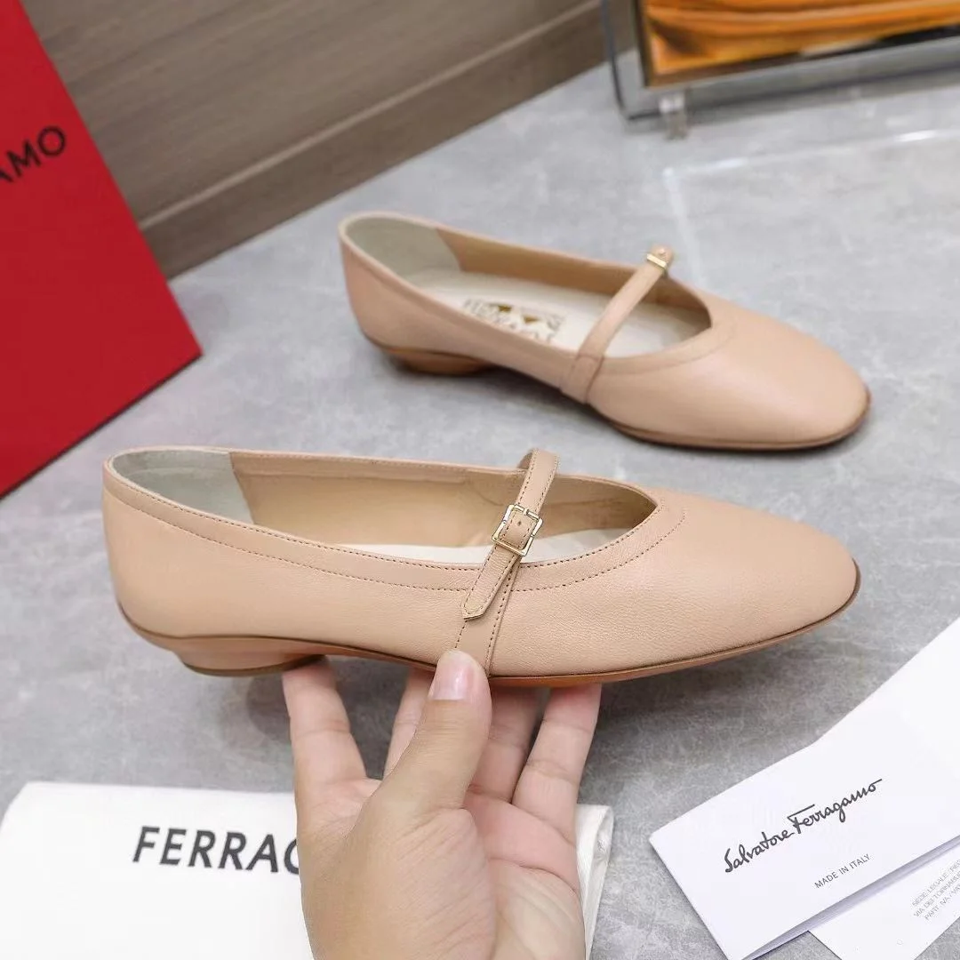 Durable Ferragamo Shoes 6563