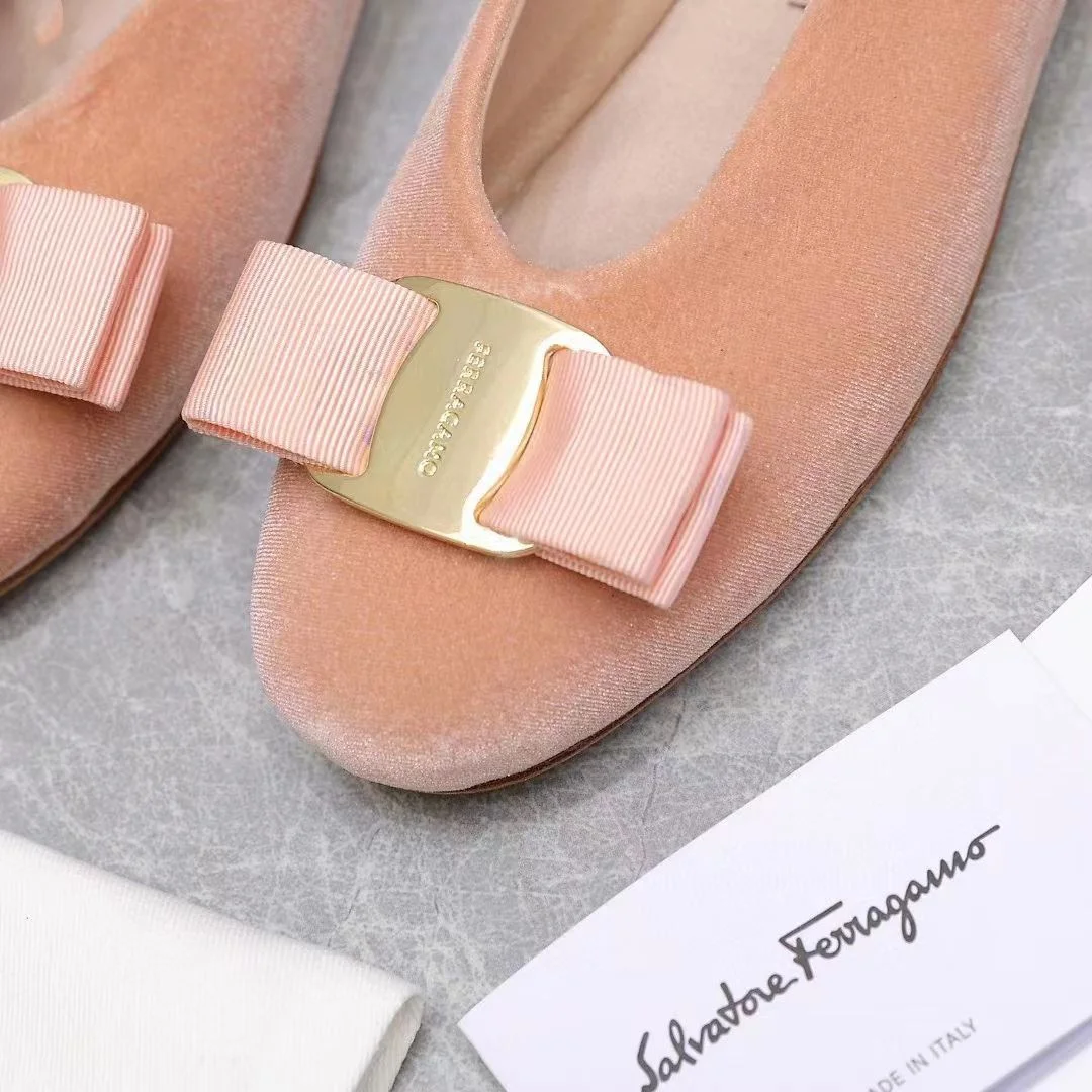 Unique Ferragamo Shoes 6499