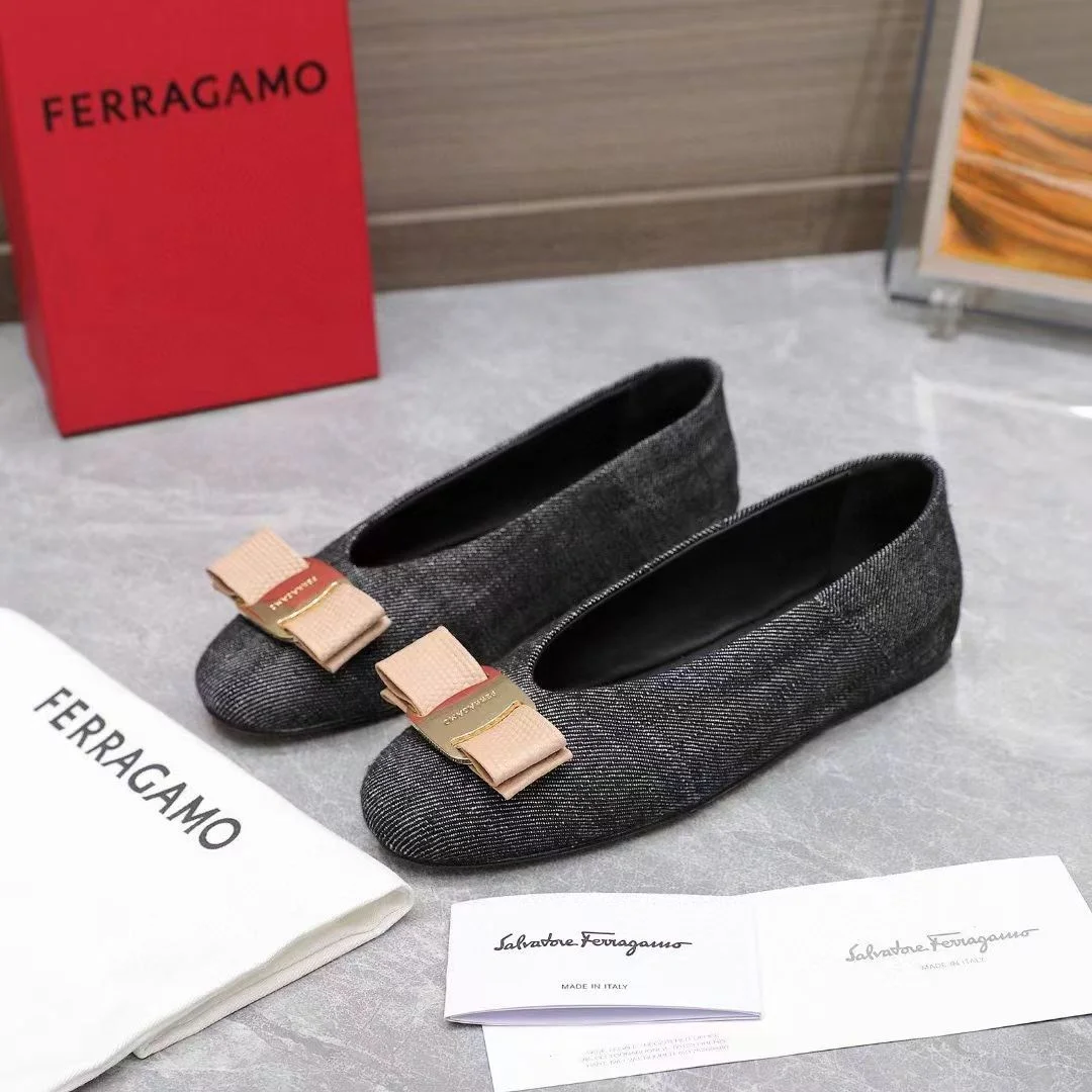 Resilient Ferragamo Shoes 6703
