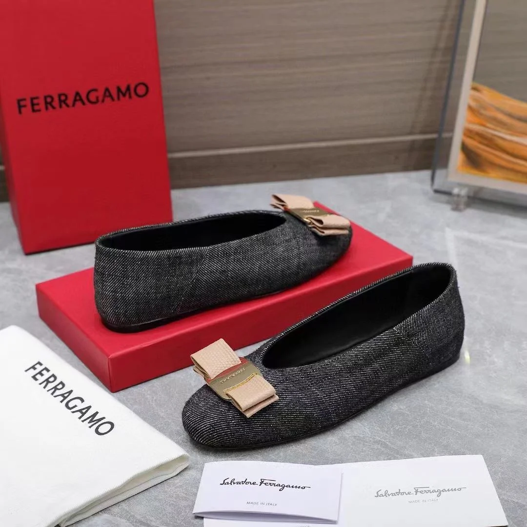 Resilient Ferragamo Shoes 6703