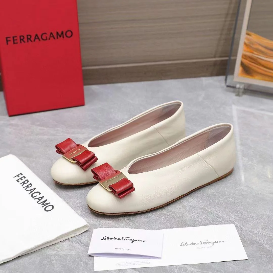 Fashionable Ferragamo Shoes 6543