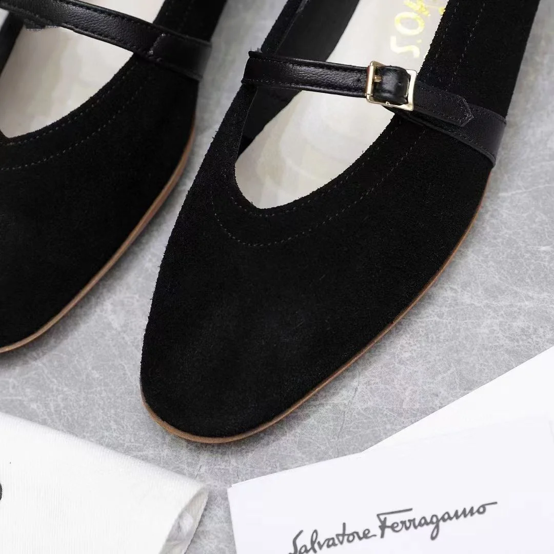 Effortless Ferragamo Shoes 6514