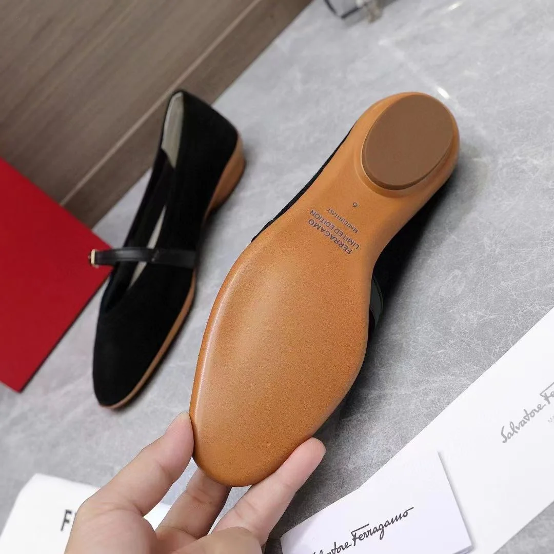 Effortless Ferragamo Shoes 6514