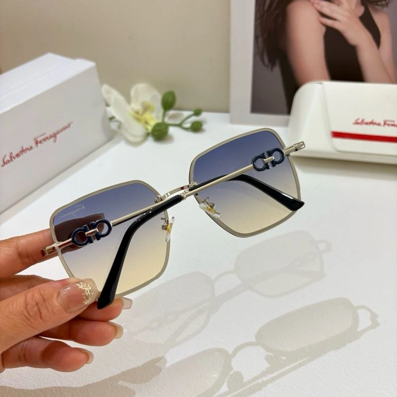 Ferragamo Sunglasses Popular 279327