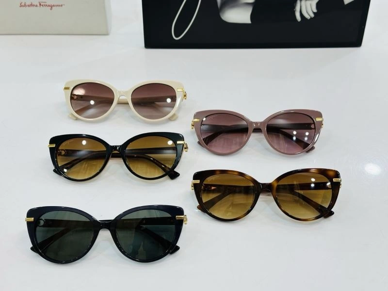 Contemporary Ferragamo Sunglasses 279337