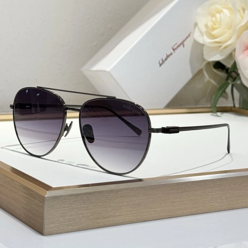 Ferragamo Sunglasses Unique 279342