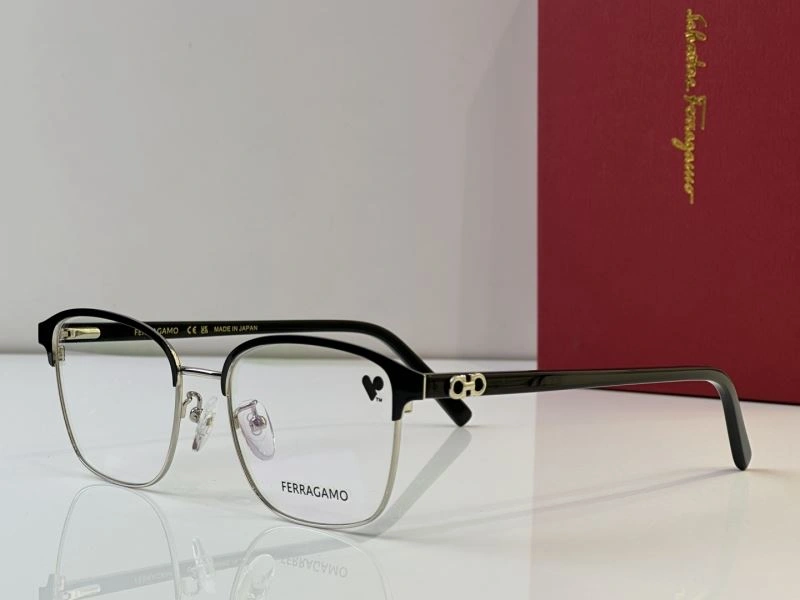 SunProtective Ferragamo Sunglasses 279347