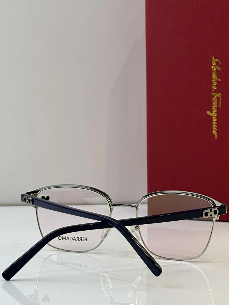 SunProtective Ferragamo Sunglasses 279347