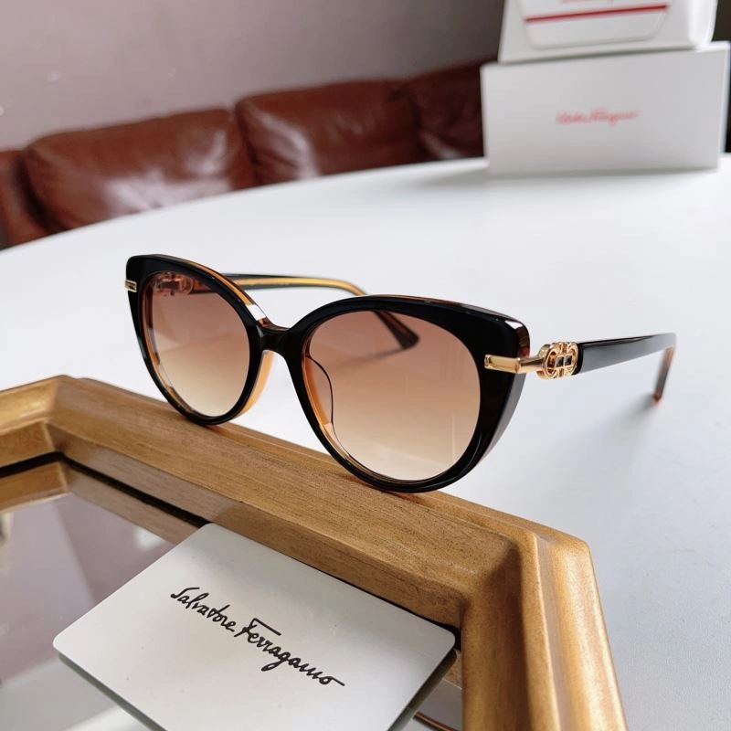 Ferragamo Sunglasses WaterResistant 279335