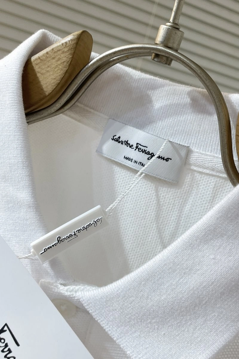 FashionForward Ferragamo T-Shirts 152344