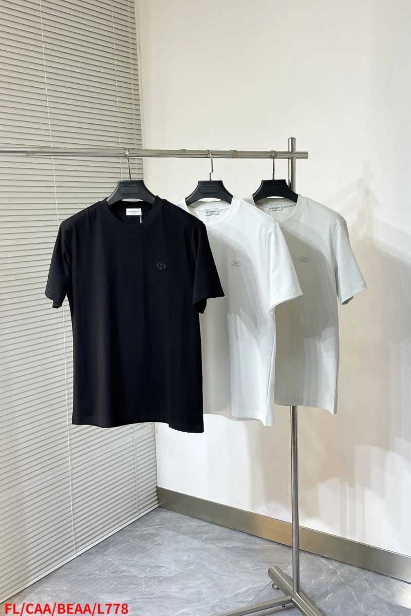 WeatherProof Ferragamo T-Shirts 152338
