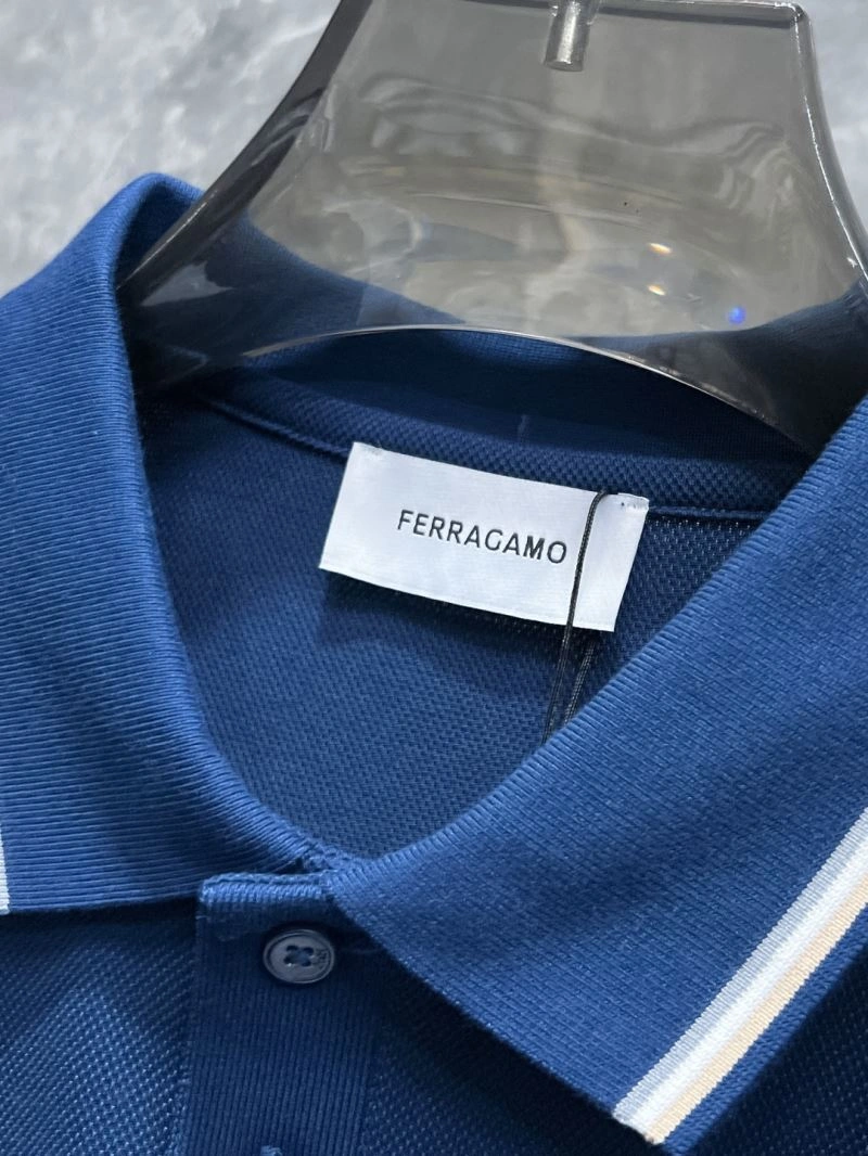 Compact Ferragamo T-Shirts 161706