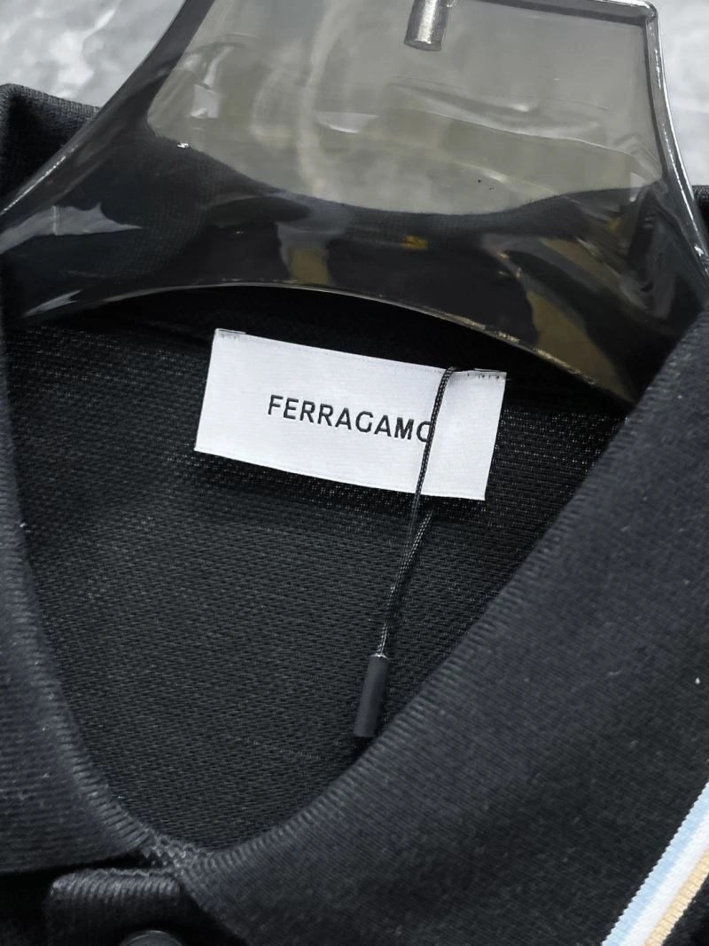 Ferragamo T-Shirts Durable 161716