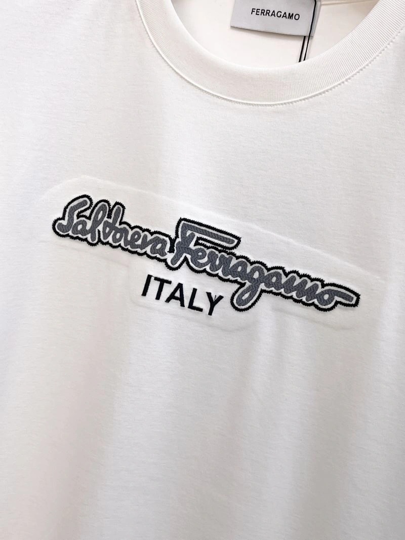 Ferragamo T-Shirts Minimalist 161702